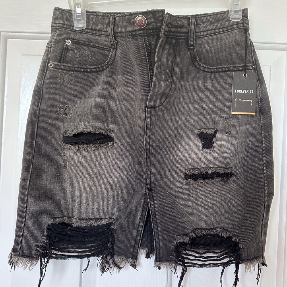 NWT Black Forever21 Distressed Denim Skirt